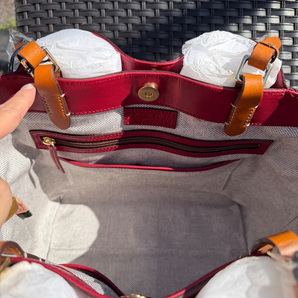 Dooney & Bourke City Flynn LJ044 Wine (Red) Shoulder Bag - Picture 7 of 7